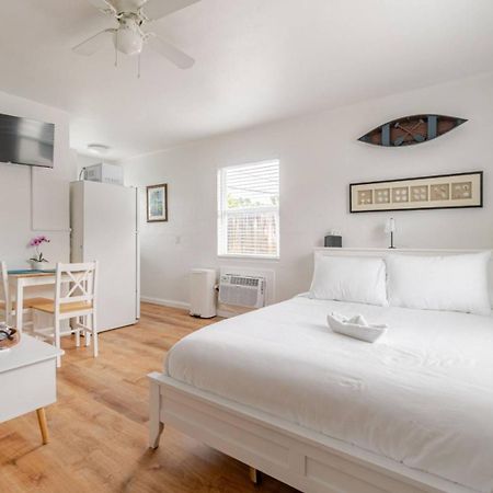 West Palm Beach Escape Hotel ภายนอก รูปภาพ